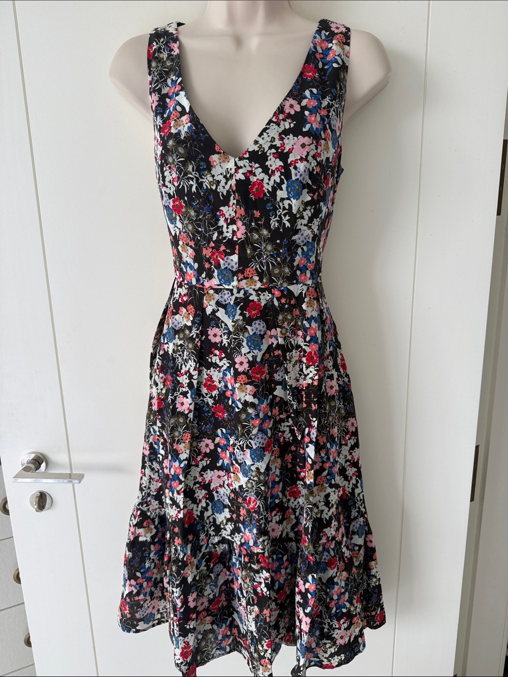 Erdem Black Multicolor Floral Print Silk Sleeveless V Neck Gaby Dress